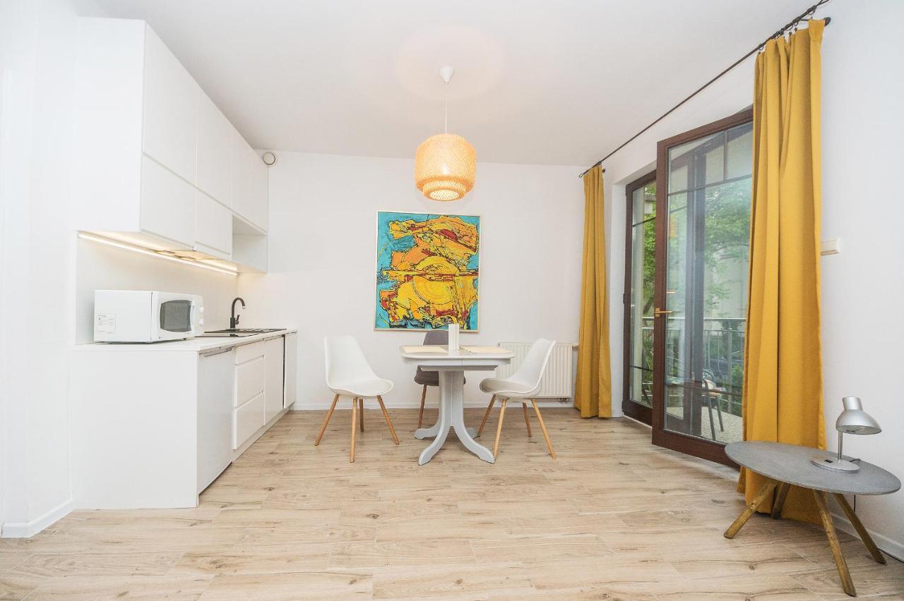 Pomorskie Apartamenty Baltic House โซพอต ภายนอก รูปภาพ